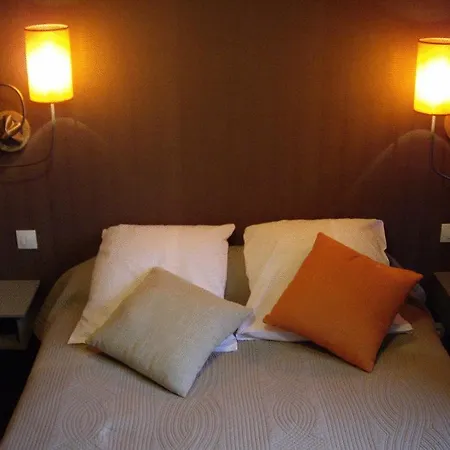 Logis Les Trois Rois Hotell Villers-Bocage (Calvados)