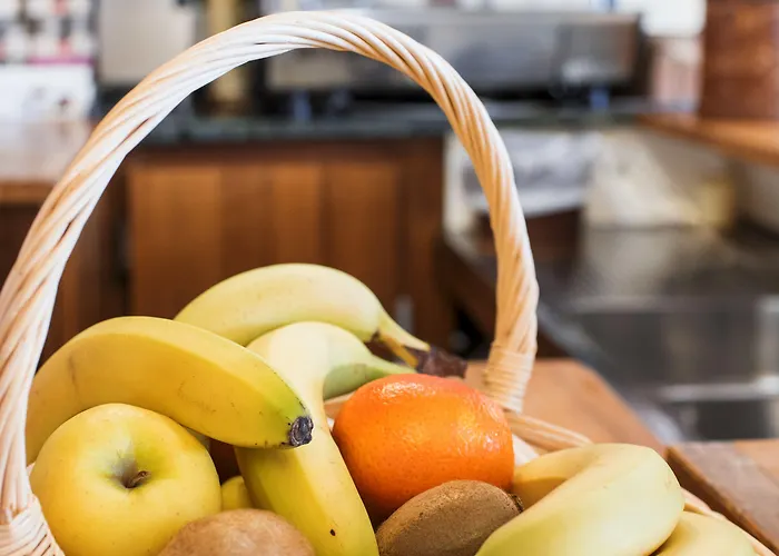 Hotel Logis Les Trois Rois Villers-Bocage (Calvados)